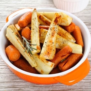 Honey Glazed Roast Carrots & Parsnips (Serves 4)
