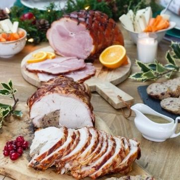 Deluxe Cheshire Christmas Box